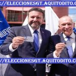 Edmond Mulet y Max Santa Cruz Binomio presidencial de Cabal recibe credenciales para las Elecciones 2023